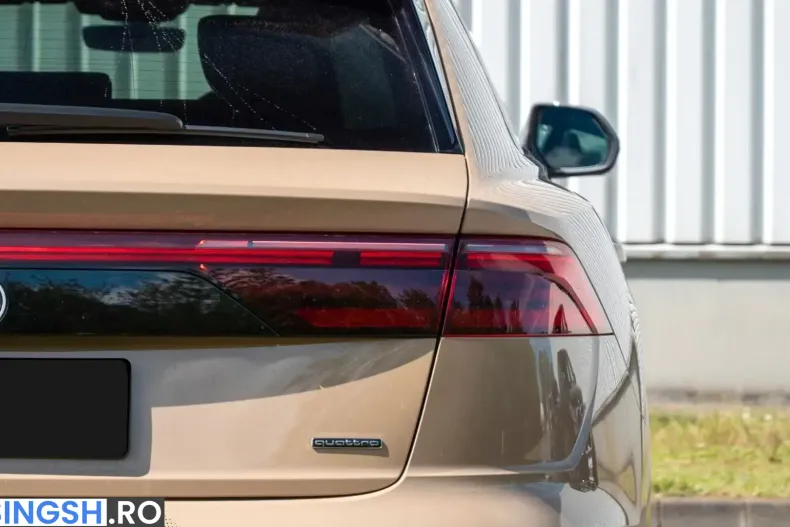 Audi Q8 din 2025 cu 9.900 km - oferta AUD233679 - foto 35