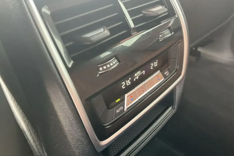 BMW X5 (Seria X) din 2023 cu 85.200 km - oferta BMW233681 - foto 37