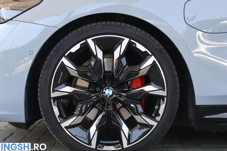 BMW 530 (Seria 5) din 2025 cu 39.479 km - oferta BMW233685 - foto 18