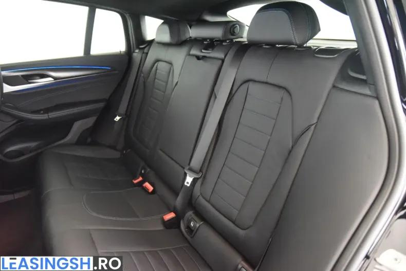 BMW X4 (Seria X) din 2024 cu 34.500 km - oferta BMW233686 - foto 6