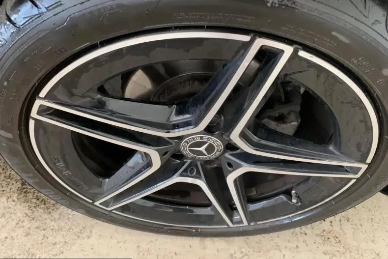 Mercedes-Benz CLS 300 (Clasa CLS) din 2023 cu 89.200 km - oferta MER233696 - foto 7