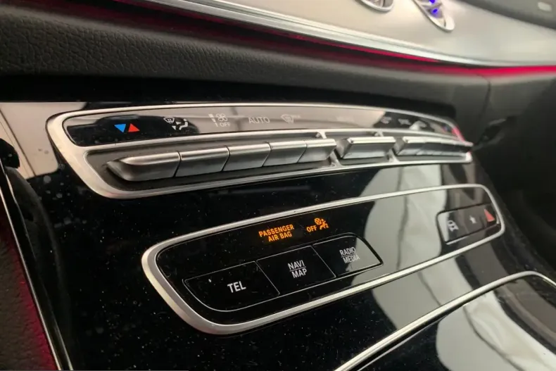 Mercedes-Benz CLS 300 (Clasa CLS) din 2023 cu 89.200 km - oferta MER233696 - foto 12