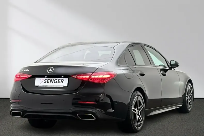 Mercedes-Benz C 300 (Clasa C) din 2023 cu 56.341 km - oferta MER233701 - foto 3
