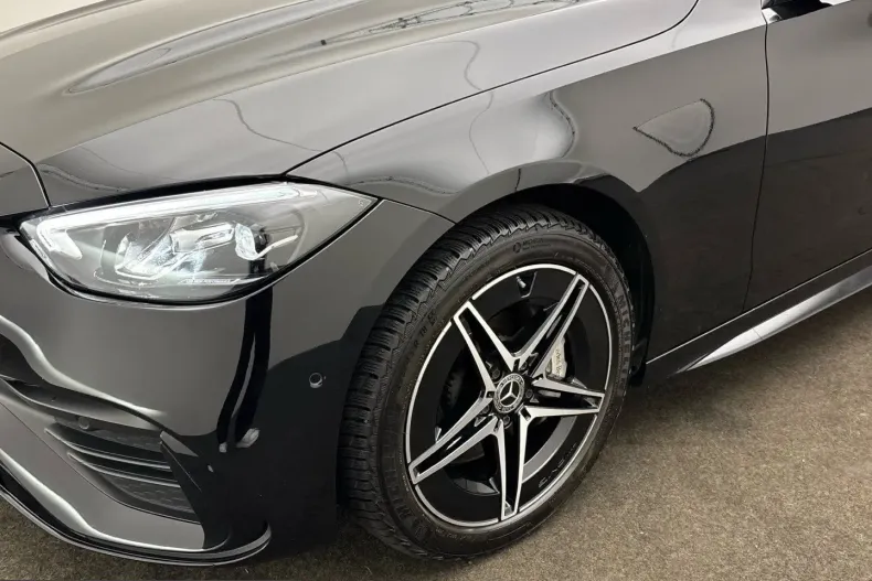 Mercedes-Benz C 300 (Clasa C) din 2023 cu 56.341 km - oferta MER233701 - foto 5