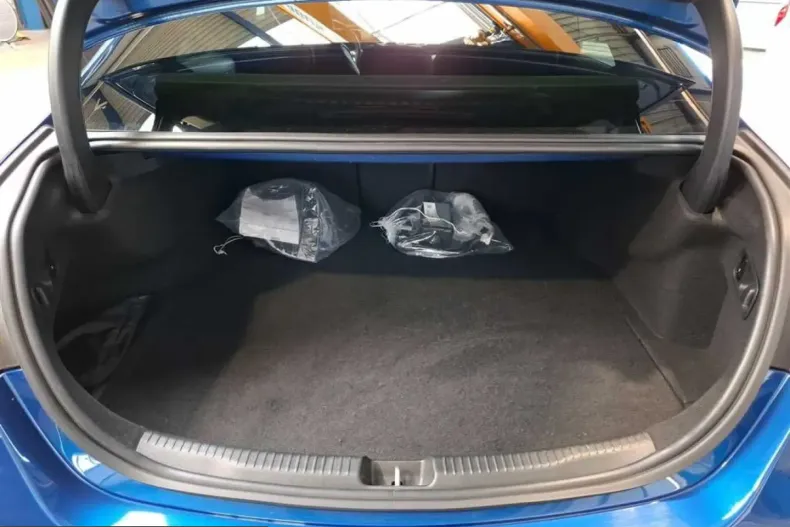 Mercedes-Benz C 300 (Clasa C) din 2023 cu 79.499 km - oferta MER233706 - foto 18
