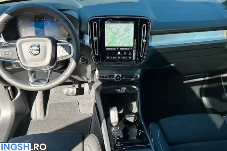 Volvo XC40 din 2026 cu 2.500 km - oferta VOL233717 - foto 7