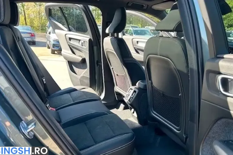 Volvo XC40 din 2026 cu 2.500 km - oferta VOL233717 - foto 11