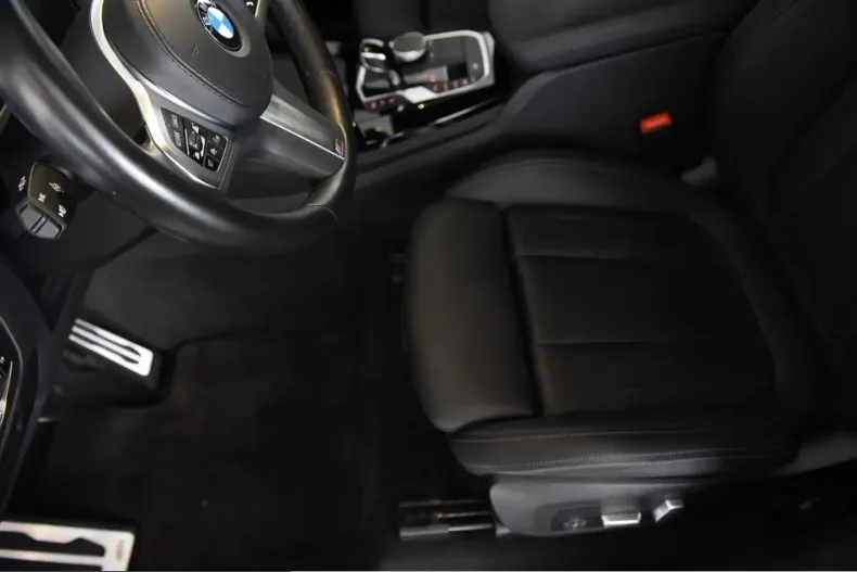 BMW X4 (Seria X) din 2023 cu 74.412 km - oferta BMW233718 - foto 6