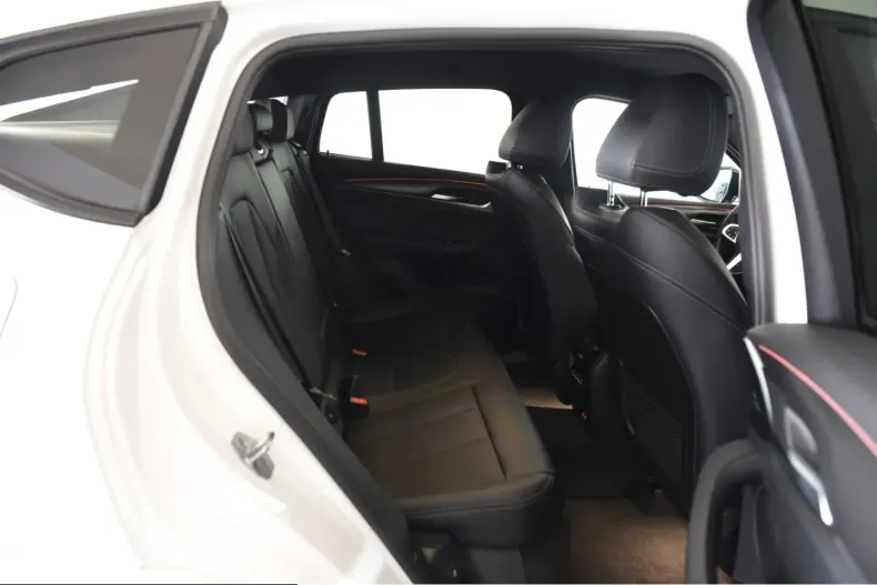 BMW X4 (Seria X) din 2023 cu 74.412 km - oferta BMW233718 - foto 12
