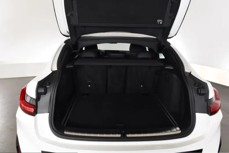 BMW X4 (Seria X) din 2023 cu 74.412 km - oferta BMW233718 - foto 13