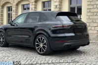 Porsche Cayenne din 2022 cu 37.392 km - oferta POR233724 - foto 4