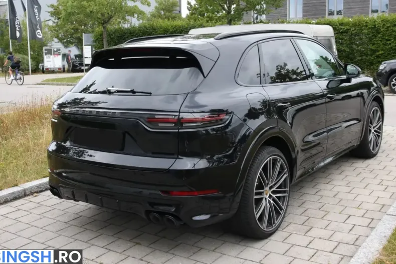 Porsche Cayenne din 2022 cu 84.400 km - oferta POR233728 - foto 4