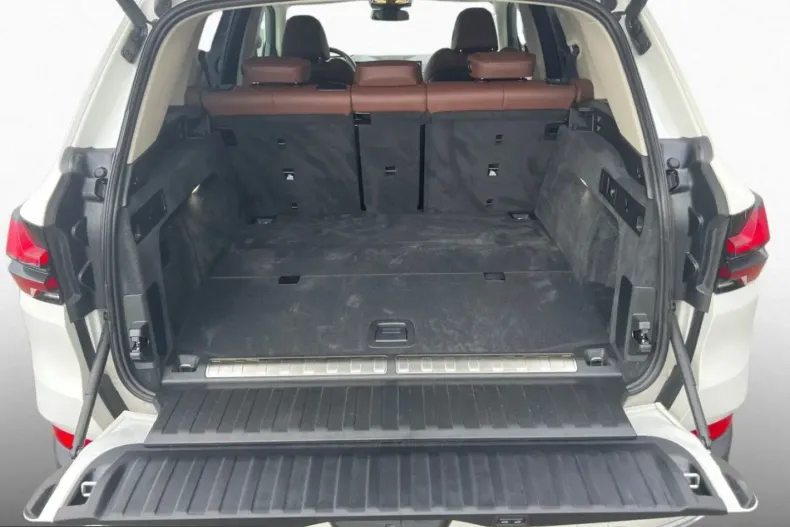 BMW X5 (Seria X) din 2024 cu 24.237 km - oferta BMW233730 - foto 12