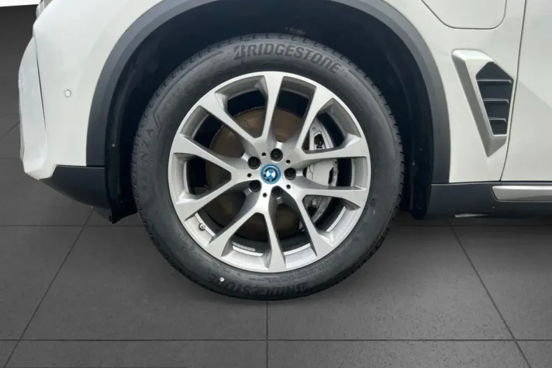 BMW X5 (Seria X) din 2024 cu 24.237 km - oferta BMW233730 - foto 13