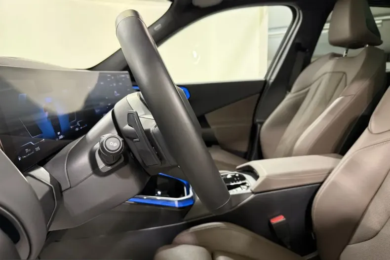 BMW X3 (Seria X) din 2025 cu 24.032 km - oferta BMW233736 - foto 14