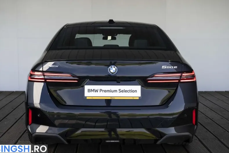 BMW 550 (Seria 5) din 2025 cu 11.917 km - oferta BMW233737 - foto 5