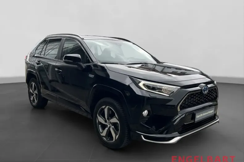 Toyota RAV4 din 2022 cu 70.996 km - oferta TOY233740 - foto 1
