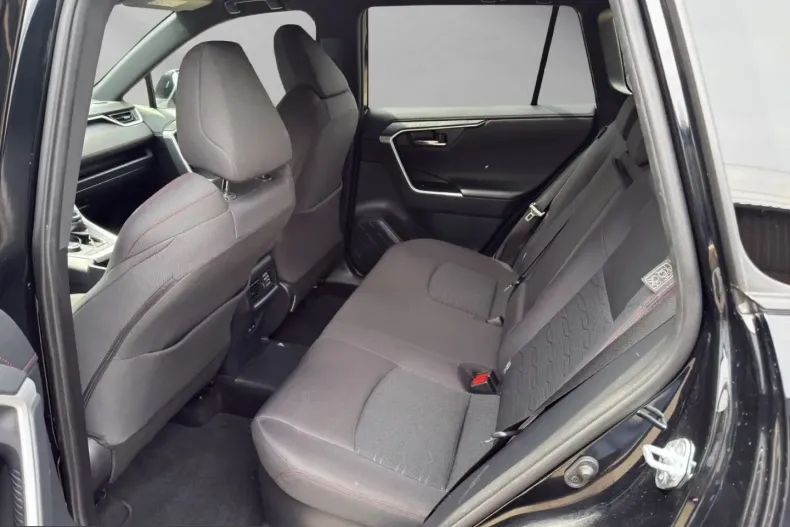 Toyota RAV4 din 2022 cu 100.217 km - oferta TOY233741 - foto 16