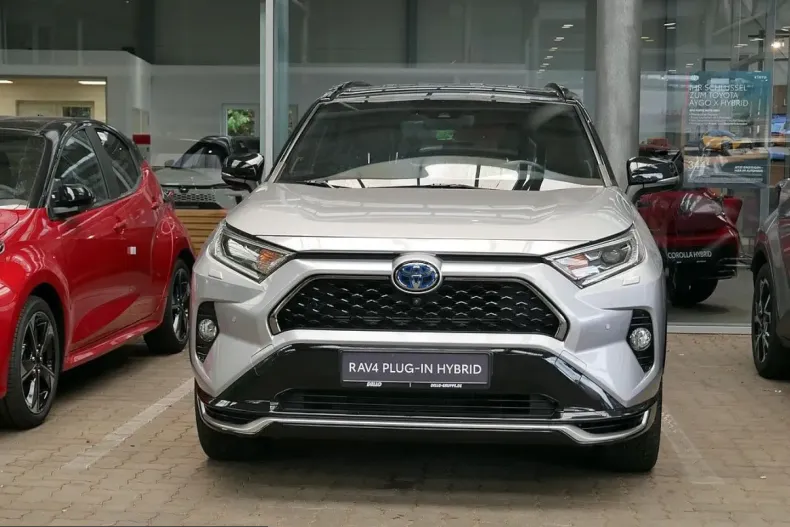 Toyota RAV4 din 2021 cu 107.654 km - oferta TOY233743 - foto 2