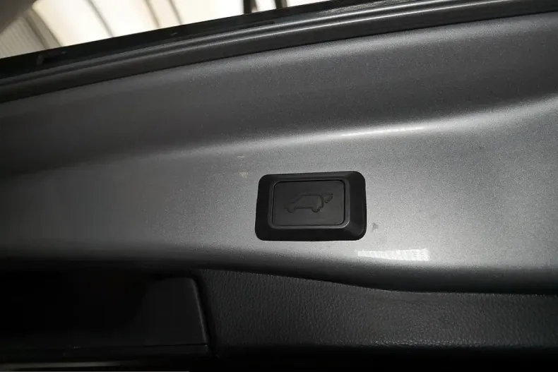 Toyota RAV4 din 2021 cu 107.654 km - oferta TOY233743 - foto 21