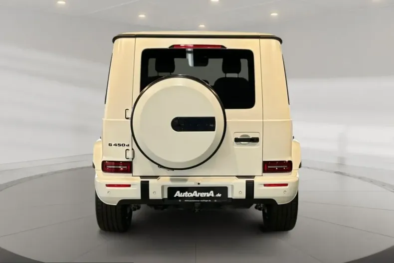 Mercedes-Benz G 450 (Clasa G) din 2025 cu 15.903 km - oferta MER233745 - foto 4