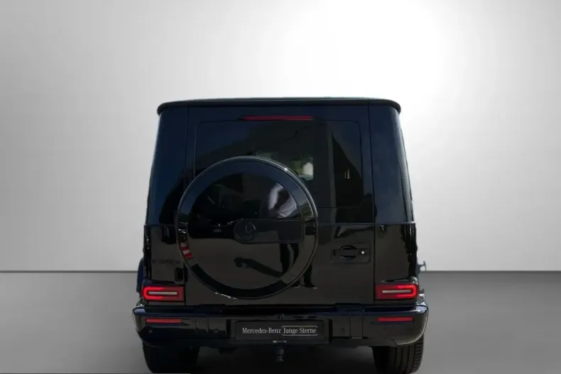 Mercedes-Benz G 450 (Clasa G) din 2024 cu 16.400 km - oferta MER233747 - foto 5