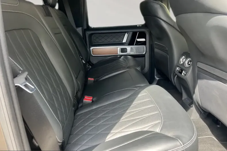 Mercedes-Benz G 450 (Clasa G) din 2024 cu 55.280 km - oferta MER233748 - foto 13