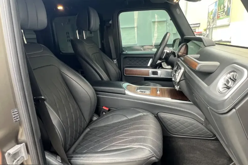 Mercedes-Benz G 450 (Clasa G) din 2024 cu 55.280 km - oferta MER233748 - foto 26