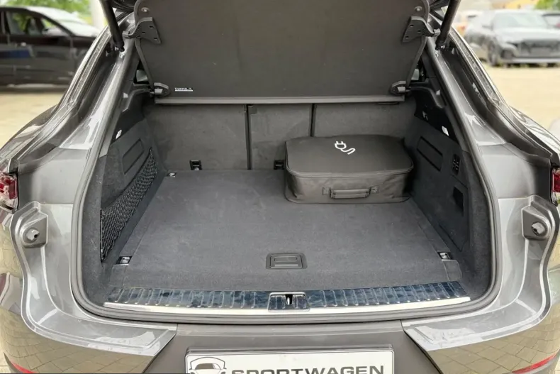 Porsche Cayenne din 2024 cu 49.900 km - oferta POR233761 - foto 8