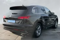 Volkswagen Touareg din 2023 cu 91.882 km - oferta VOL233763 - foto 3