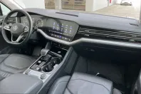 Volkswagen Touareg din 2023 cu 91.882 km - oferta VOL233763 - foto 5
