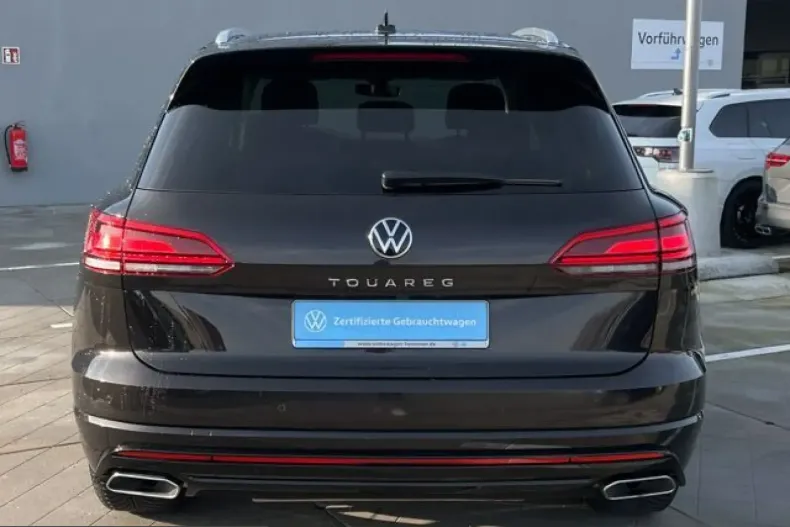 Volkswagen Touareg din 2023 cu 91.882 km - oferta VOL233763 - foto 10
