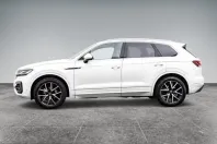 Volkswagen Touareg din 2022 cu 75.500 km - oferta VOL233765 - foto 3