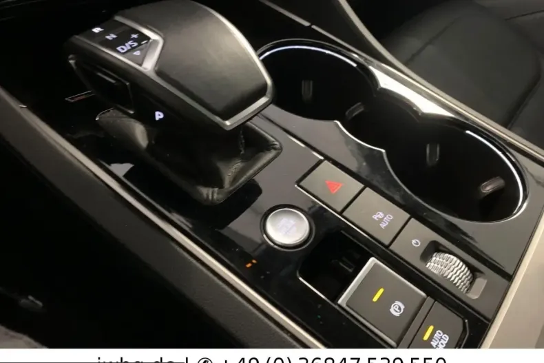 Volkswagen Touareg din 2021 cu 95.100 km - oferta VOL233766 - foto 17