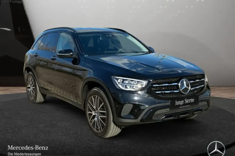 Mercedes-Benz GLC 300 (Clasa GLC) din 2022 cu 79.977 km - oferta MER233767 - foto 3