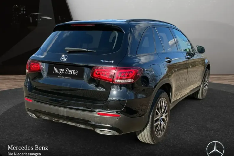 Mercedes-Benz GLC 300 (Clasa GLC) din 2022 cu 79.977 km - oferta MER233767 - foto 6