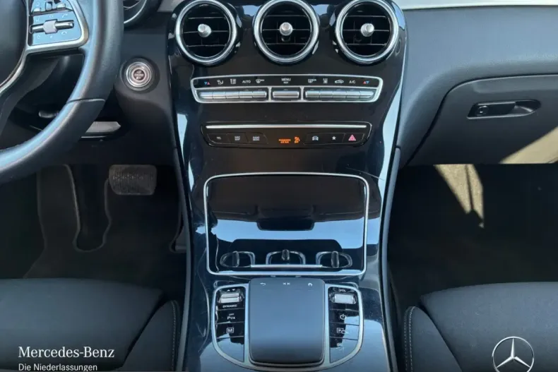 Mercedes-Benz GLC 300 (Clasa GLC) din 2022 cu 79.977 km - oferta MER233767 - foto 13