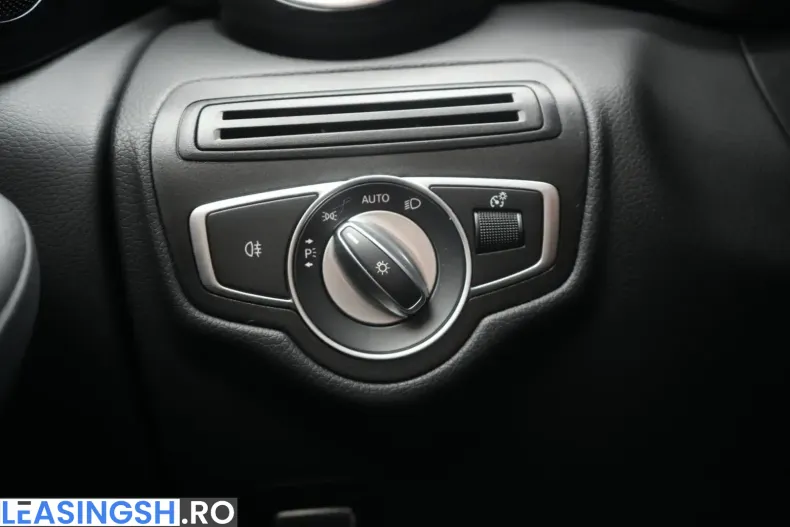Mercedes-Benz GLC 300 (Clasa GLC) din 2022 cu 92.000 km - oferta MER233768 - foto 26