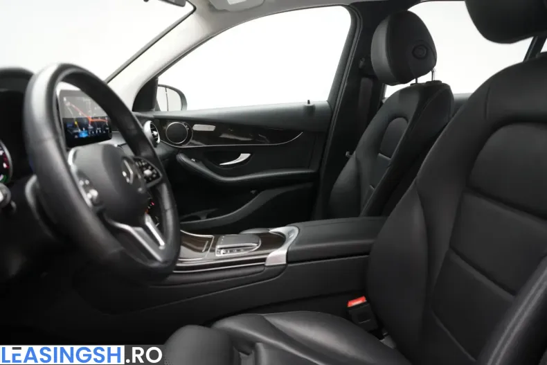 Mercedes-Benz GLC 300 (Clasa GLC) din 2022 cu 90.000 km - oferta MER233770 - foto 9
