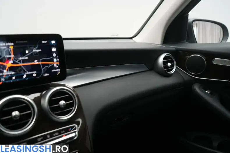 Mercedes-Benz GLC 300 (Clasa GLC) din 2022 cu 90.000 km - oferta MER233770 - foto 26