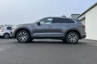 Volkswagen Touareg din 2022 cu 33.006 km - oferta VOL233771 - foto 2