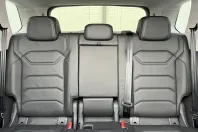 Volkswagen Touareg din 2022 cu 33.006 km - oferta VOL233771 - foto 16