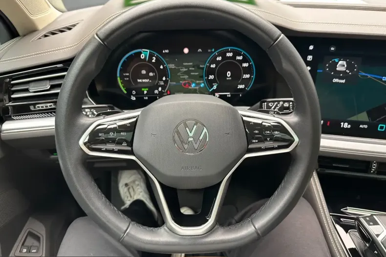 Volkswagen Touareg din 2024 cu 68.000 km - oferta VOL233772 - foto 19