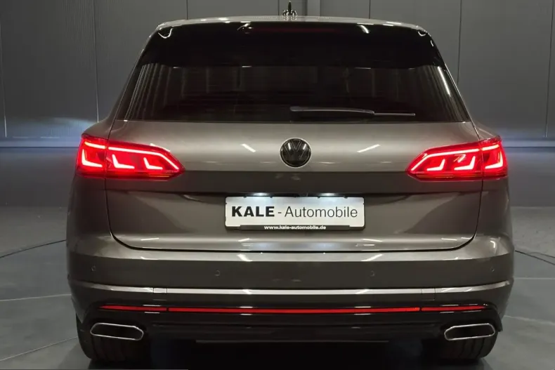 Volkswagen Touareg din 2023 cu 72.800 km - oferta VOL233776 - foto 5