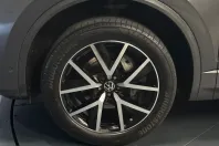 Volkswagen Touareg din 2023 cu 72.800 km - oferta VOL233776 - foto 8