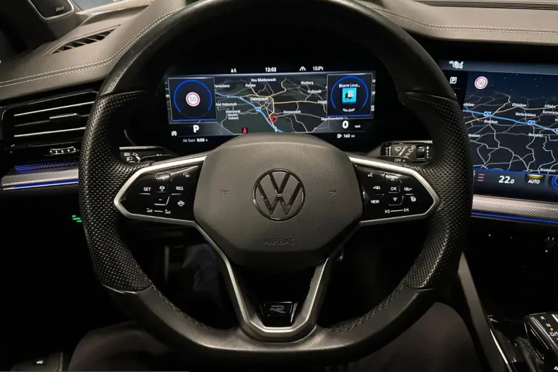 Volkswagen Touareg din 2023 cu 72.800 km - oferta VOL233776 - foto 15