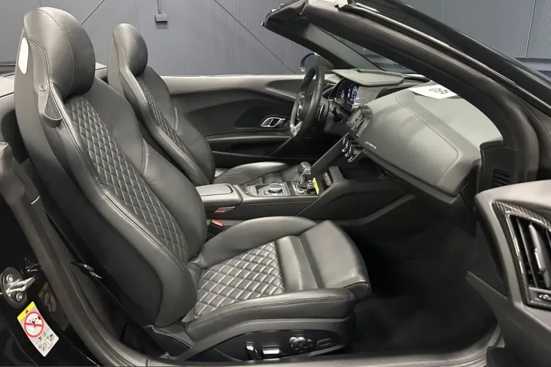 Audi R8 din 2022 cu 57.000 km - oferta AUD233778 - foto 26