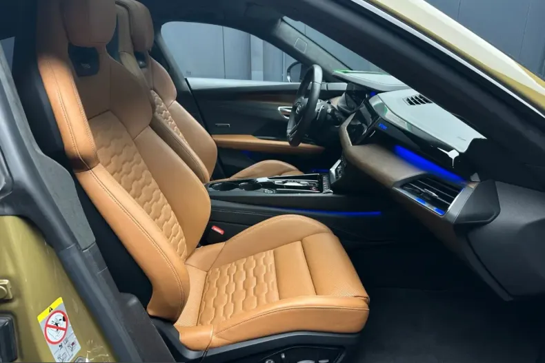 Audi RS e-tron GT din 2022 cu 84.000 km - oferta AUD233779 - foto 10