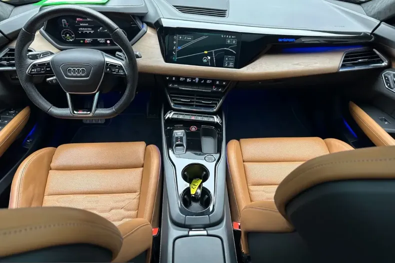 Audi RS e-tron GT din 2022 cu 84.000 km - oferta AUD233779 - foto 12