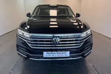 Volkswagen Touareg din 2021 - oferta VOL233780
